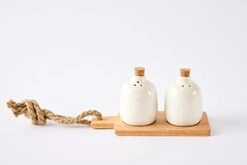 Bistro Basic Ceramic Salt And Pepper Shaker Set With Board, White -Peugeot Shop 216JReyWTtS
