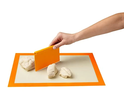 Chef'n Pastrio Set Bench Scraper And Chopper, Includes Stainless Steel And Plastic, Red 4 Chef'n Pastrio Set Bench Scraper And Chopper, Includes Stainless Steel And Plastic, Red - Image 4