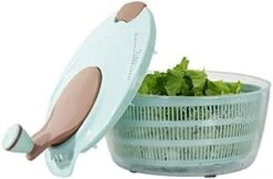 4.2 Quarts Salad Spinner Large Dryer Lettuce Spinner ABS,BPA Free Clips Easy To Clean Wash Dry Vegetable Fruit Veggie Pasta Fries Bowl Drain Colander Secure Lid Lock Rotary Handle Quick Prepping 4L 11 4.2 Quarts Salad Spinner Large Dryer Lettuce Spinner ABS,BPA Free Clips Easy To Clean Wash Dry Vegetable Fruit Veggie Pasta Fries Bowl Drain Colander Secure Lid Lock Rotary Handle Quick Prepping 4L -Peugeot Shop 31VWPnkXjTL. AC