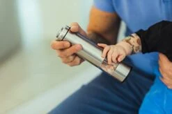 Electric Salt And Pepper Grinder Set - Adjustable Motorized Electrical Powered Auto Shakers - Automatic Power Mill - Automated Battery Operated Electronic Crusher - Christmas Mother's Day Gift Kit -Peugeot Shop 31obqcoU5XL