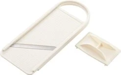 SJ2958 Peeler, Made In Japan, Stainless Steel, Easy To Hold, New Kitchen Basic -Peugeot Shop 31ojl1s4vxL. AC