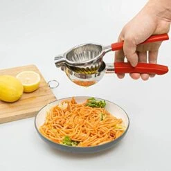 Lemon Squeezer Lime Squeezer Citrus Squeezer-Portable, Easy To Press And Clean-Premium Quality Stainless Steel Citrus Juicer Hand Press To Manually Extract Lemon, Lime, Orange Juices Easily -Peugeot Shop 4110gCApSnL