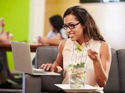 [32 Oz - 8 Pack] Twist Top Food Deli Containers Screw And Seal Lid 32 Oz Stackable Reusable Quality Plastic Storage Container 8 Pack. Screw & Seal Lids BPA Free -Peugeot Shop 416W4DQBw9L