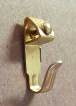 Brass Set Of 3 Plate Hangers, Displays Plates On Wall Size 8" To 11" In Diameter -Peugeot Shop 417RRJur8UL