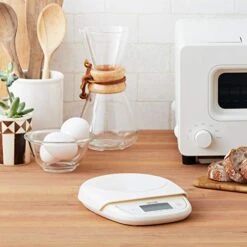 KD-313 IV Cooking Scale, Kitchen Scale, Cooking, Made In Japan, Digital, 6.6 Lbs (3 Kg), Increments Of 0.04 Oz (1 G), Ivory -Peugeot Shop 41Ih4pPUUdL
