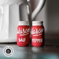 Red Ceramic Mason Jar Salt And Pepper Shakers - Rustic Kitchen Decor Table Seasonings - Fits Vintage Retro Farmhouse Decor Theme Or Collection -Mother's Day Gift - 2 Piece Set -Peugeot Shop 41NE6ZHexIL