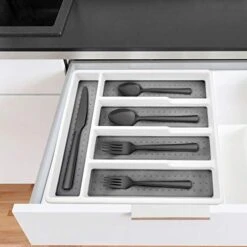 20-Piece Black Silverware Set With Tray, Stainless Steel Square Flatware Cutlery Set For 4, Black Eating Utensils For Home Restaurant, Dishwasher Safe, Mirror Finished -Peugeot Shop 41Wf4RtjYqL