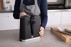 Zwilling V-Edge Professional Knife Sharpener, For Both Western And Japanese Blades, Black 7 Zwilling V-Edge Professional Knife Sharpener, For Both Western And Japanese Blades, Black -Peugeot Shop 41XZqRw5DmL