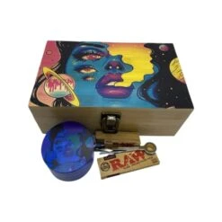 GENERIC Artistic Smoking Space Girl Bamboo Stash Box (Stashbox+Grinder)