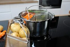 Saucepan Triple Divider Steamer Basket Separator Set – Pressure Cooker Accessories, Saves Energy/Space. Professional 7”/18cm Stainless Steel Strainer. Ideal For Vegetables, Potatoes, Eggs And Pasta -Peugeot Shop 41hH98uc9CL