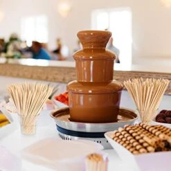 Natural Bamboo Skewers For BBQ,Appetizers,and More - Wooden Sticks For Grilling,Ideal For Appetizers,Cake Decoration,Cheese,Cocktail, Marshmallow 200 Count Pack -Peugeot Shop 41jrn0x2cnL