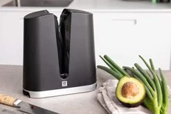 Zwilling V-Edge Professional Knife Sharpener, For Both Western And Japanese Blades, Black 8 Zwilling V-Edge Professional Knife Sharpener, For Both Western And Japanese Blades, Black -Peugeot Shop 41rowMhwuvL