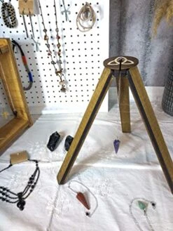 Trinqueta Tripod Wooden Pendulum Stand, Dowsing Pendulum Holder For 10" Pendulum Board, Dowsing Machine, Necklace Ornament Display Stand, Divination Tool, Witchcraft Wiccan Witch Altar Supplies Decor (Tripod) 10 Trinqueta Tripod Wooden Pendulum Stand, Dowsing Pendulum Holder For 10" Pendulum Board, Dowsing Machine, Necklace Ornament Display Stand, Divination Tool, Witchcraft Wiccan Witch Altar Supplies Decor (Tripod) -Peugeot Shop 515uCi7kOWL
