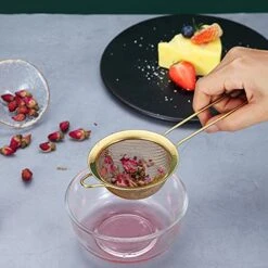 Gold Fine Mesh Strainer 3 Pieces Set, Golden Flour Sifter For Baking, Stainless Steel Clander, Gold Matcha Tea Strainer, Gravy Separator, Stasher Sieve Pasta Strainers -Peugeot Shop 517D4L434fS