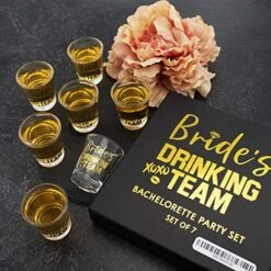 Bridesmaid Gifts - Set Of 7, Bride's Drinking Team Shot Glasses - 1.5 Oz, Pack Of 6 Bride's Drinking Team Member + 1 Bride's Drinking Team Captain - Bachelorette Party Favors - Gold Foil Print -Peugeot Shop 51Ad5nOzfmL