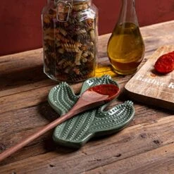 N Cactus Shape Spoon Rest, By Glaver's - Kitchen Utensil, Ceramic Spoon Rest Rustic Farmhouse Design - For Stove Top And Kitchen Counter. Dishwasher Safe. -Peugeot Shop 51K8yBbvNFL