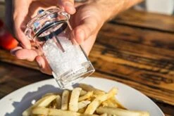 Cole & Mason Precision Solo Acrylic Salt Mill - Transparent -Peugeot Shop 51SnGkWngdL