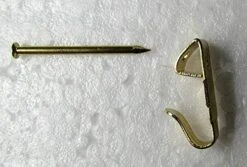 Brass Set Of 3 Plate Hangers, Displays Plates On Wall Size 8" To 11" In Diameter -Peugeot Shop 51YDSVtPf5L