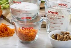 Pyrex 3 Piece Glass Measuring Cup Set, Includes 1-Cup, 2-Cup, And 4-Cup Tempered Glass Liquid Measuring Cups, Dishwasher, Freezer, Microwave, And Preheated Oven Safe, Essential Kitchen Tools -Peugeot Shop 51eZbioS31L
