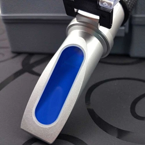 Brix Refractometer For Beer Brewing,Wine Making, Sugar Content Mearsuring,Dual Scale - Specific Gravity 1.000-1.130 And Brix 0-32%,with ATC Function,Beer Wort Refractometer 2 Brix Refractometer For Beer Brewing,Wine Making, Sugar Content Mearsuring,Dual Scale - Specific Gravity 1.000-1.130 And Brix 0-32%,with ATC Function,Beer Wort Refractometer - Image 2