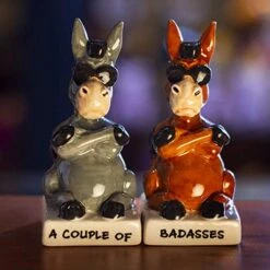 A Couple Of Baddasses Ceramic Salt And Pepper Shakers Set -Peugeot Shop 51fZ3qJj6nL