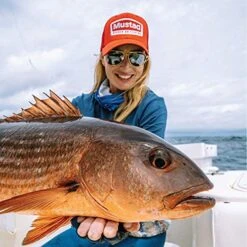 Mustad Knife Sharpener, Ergonomic Handle , Textured Grip, Carbide Sharpening Edges -Peugeot Shop 51kfo9EhViL