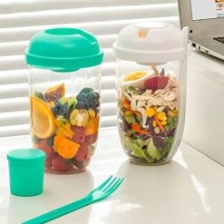 Keep Fit Salad Meal Shaker Cup, 33.8 Oz Fresh Salad Cup With Fork And Salad Dressing Holder, Fresh Salad To Go Container Set Portable Fruit And Vegetable Salad Cups Container- Eat Healthy (Pink+Green) -Peugeot Shop 51oNontL8lL