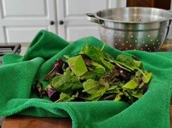 Salad Sling By Mirloco, Lettuce Dryer Towel With Waterproof Liner, Dry Greens In Seconds, Great Alternative To Salad Spinner 8 Salad Sling By Mirloco, Lettuce Dryer Towel With Waterproof Liner, Dry Greens In Seconds, Great Alternative To Salad Spinner -Peugeot Shop 51qYCKxD4GL