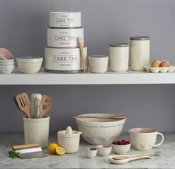 Mason Cash Innovative Kitchen Egg Store, Ceramic, Off-White, 19 X 12.5 X 6 Cm -Peugeot Shop 51y93miyqgL